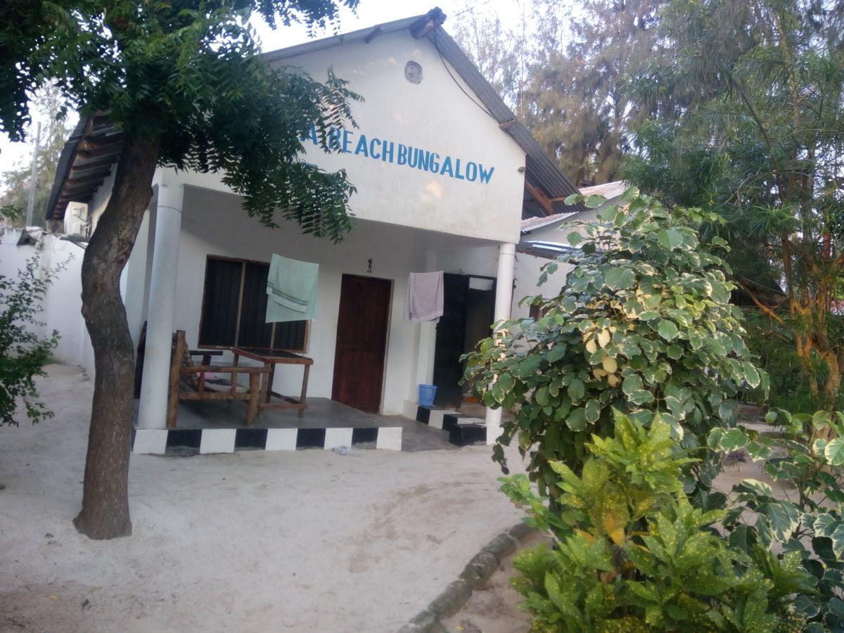 Asiya Beach Bungalow Нунгви Экстерьер фото