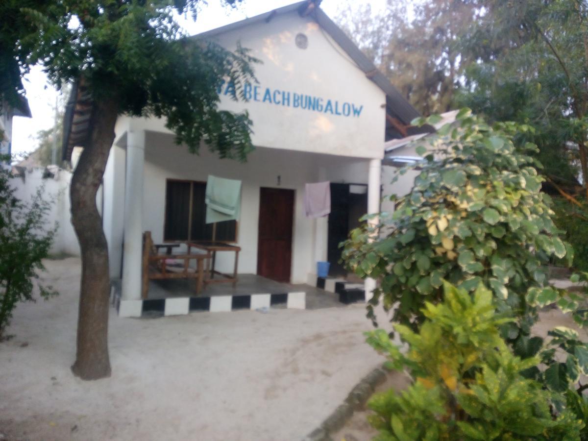 Asiya Beach Bungalow Нунгви Экстерьер фото