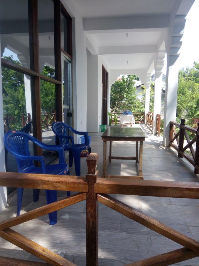 Asiya Beach Bungalow Нунгви Экстерьер фото